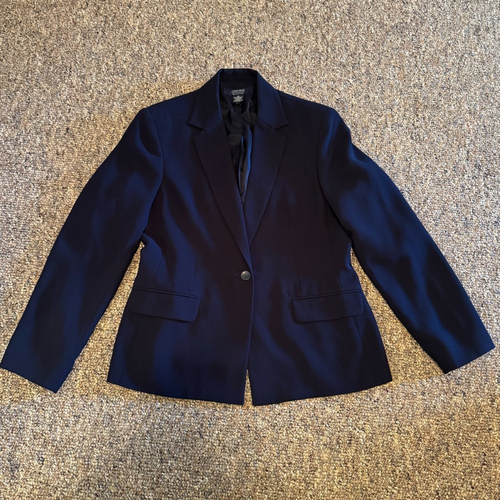 JONES WEAR ESSENTIALS NAVY BLUE BLAZER SIZE 10